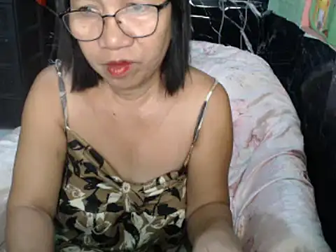 ASIANDOLLY4U online show from May 14, 2026, 11:13 pm