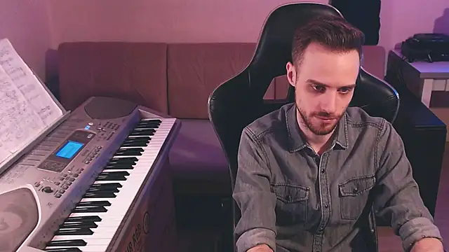 Sweetparker online show from October 22, 2025, 7:24 pm