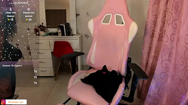 Fallengangel online show from January 20, 2025, 6:10 am