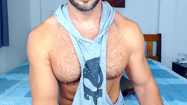 Snapshot of RONNIE_X chatting on October 13, 2025, 8:05 am RONNIE X online show from October 13, 2025, 8:05 am