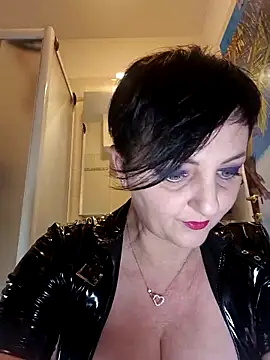 Snapshot of lucillabollente chatting on March 10, 2026, 5:22 am lucillabollente online show from March 10, 2026, 5:22 am