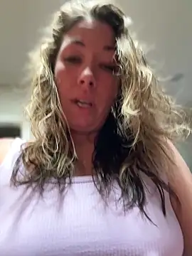  NinaLuvSins  online show from May 10, 2026, 4:09 pm