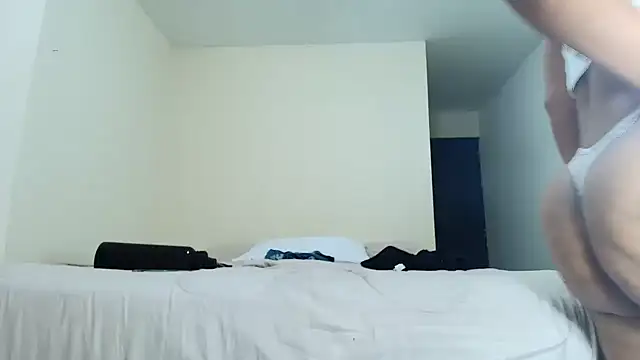 annitax online show from September 28, 2025, 10:39 pm