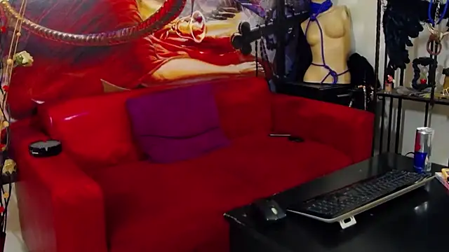 Snapshot of MisstressMarcyy chatting on February 9, 2026, 8:29 pm MisstressMarcyy online show from February 9, 2026, 8:29 pm