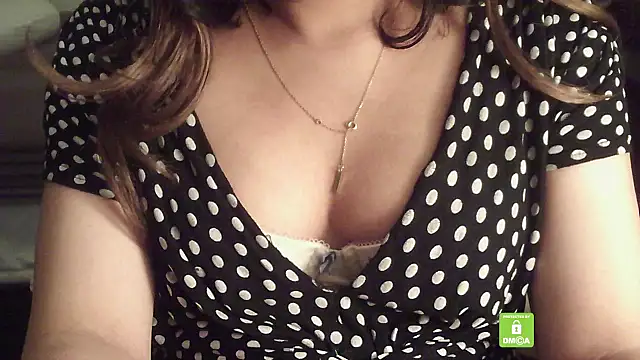 bxdgirlhr online show from May 18, 2026, 6:23 pm