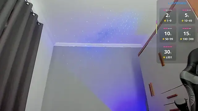 Snapshot of AyJeeEm chatting on March 31, 2026, 5:37 pm AyJeeEm online show from March 31, 2026, 5:37 pm