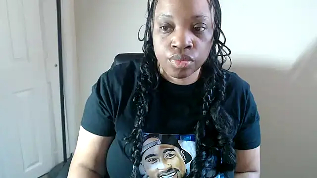 Snapshot of Sexymona1218 chatting on March 29, 2026, 12:40 pm Sexymona1218 online show from March 29, 2026, 12:40 pm