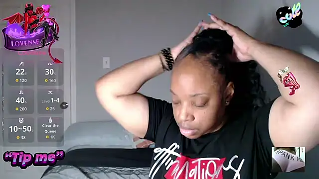 Sexymona1218 online show from November 28, 2025, 6:02 am