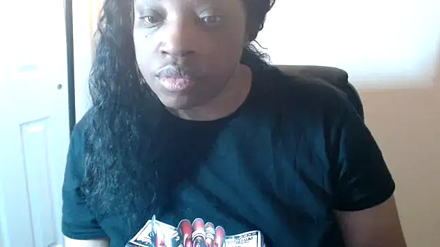 Snapshot of Sexymona1218 chatting on March 21, 2026, 7:42 am Sexymona1218 online show from March 21, 2026, 7:42 am