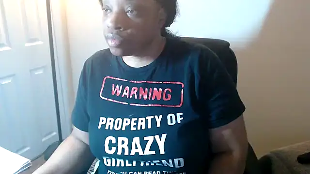 Snapshot of Sexymona1218 chatting on March 10, 2026, 11:53 pm Sexymona1218 online show from March 10, 2026, 11:53 pm