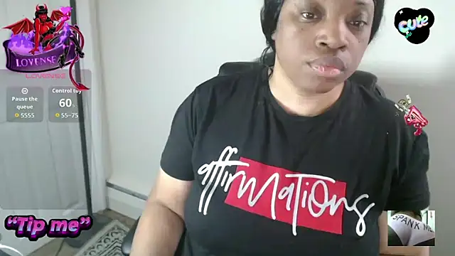 Snapshot of Sexymona1218 chatting on March 8, 2026, 2:42 pm Sexymona1218 online show from March 8, 2026, 2:42 pm