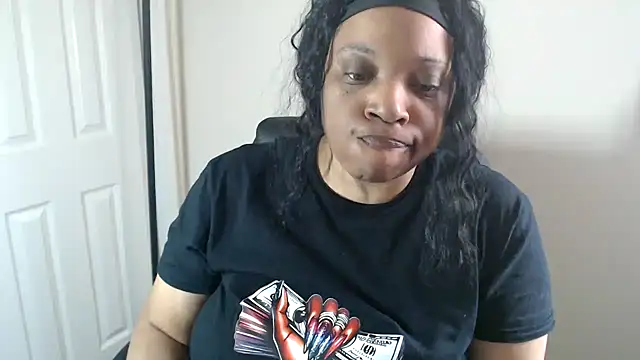 Snapshot of Sexymona1218 chatting on March 20, 2026, 6:42 pm Sexymona1218 online show from March 20, 2026, 6:42 pm