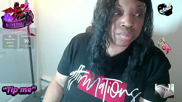 Snapshot of Sexymona1218 chatting on February 21, 2026, 5:09 am Sexymona1218 online show from February 21, 2026, 5:09 am