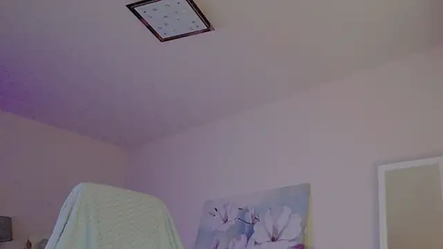 Snapshot of lara_heaven chatting on May 26, 2026, 4:32 am lara heaven online show from May 26, 2026, 4:32 am