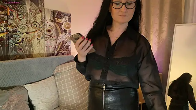 Snapshot of lara_heaven chatting on March 18, 2025, 7:55 am lara heaven online show from March 18, 2025, 7:55 am