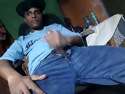 desiboy1101 online show from October 29, 2025, 3:38 am