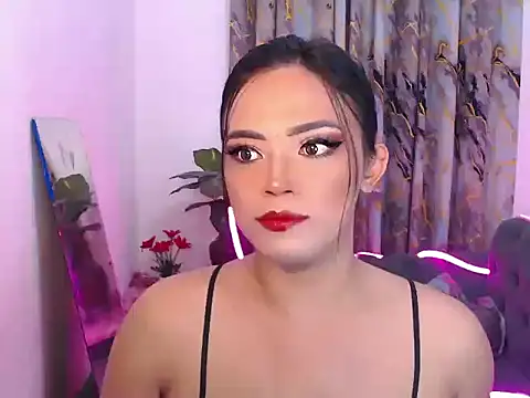 AsianQueenAlexaXx online show from December 16, 2025, 6:56 pm