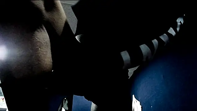 Snapshot of iBreakHeartz chatting on February 25, 2025, 1:09 am iBreakHeartz online show from February 25, 2025, 1:09 am