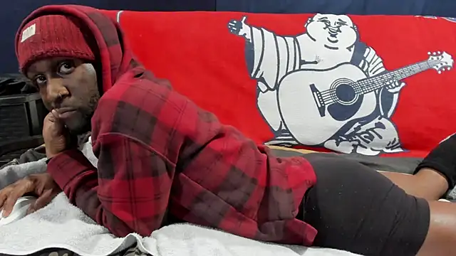 Snapshot of iBreakHeartz chatting on December 29, 2024, 1:34 am iBreakHeartz online show from December 29, 2024, 1:34 am