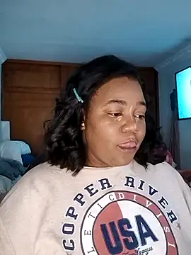 Daddys girl1 online show from September 13, 2025, 1:38 am