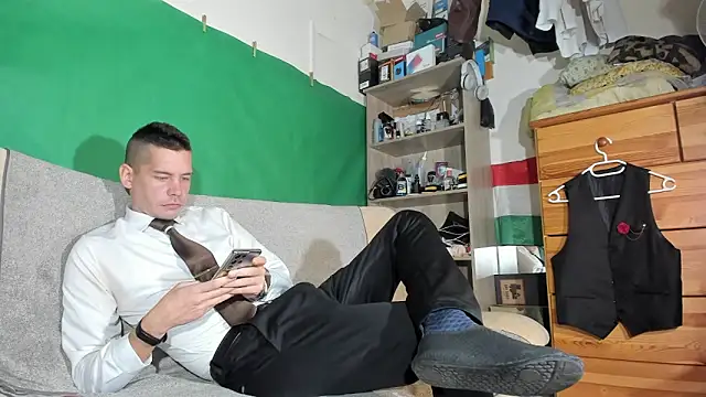 viraglaci18xh online show from November 5, 2025, 3:26 pm