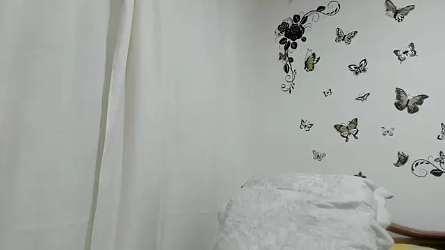 Snapshot of jennifersmit1 chatting on March 19, 2025, 9:27 pm jennifersmit1 online show from March 19, 2025, 9:27 pm