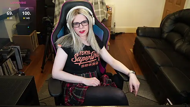 Snapshot of KelseyCobalt chatting on January 15, 2026, 10:13 pm KelseyCobalt online show from January 15, 2026, 10:13 pm