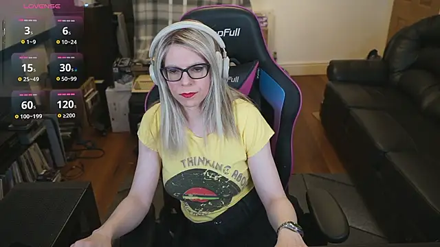 Snapshot of KelseyCobalt chatting on February 13, 2026, 10:10 pm KelseyCobalt online show from February 13, 2026, 10:10 pm