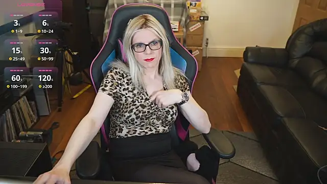 KelseyCobalt online show from October 28, 2025, 10:20 pm