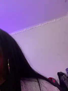  MelinaCurves  online show from November 18, 2025, 10:24 pm