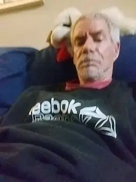 Snapshot of Biknight chatting on February 15, 2026, 9:03 pm Biknight online show from February 15, 2026, 9:03 pm