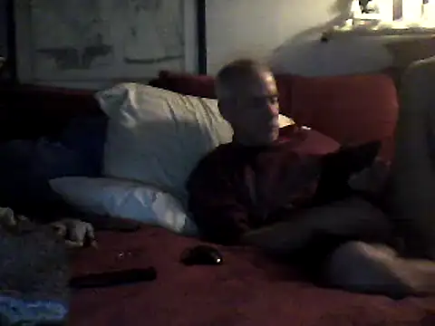 Snapshot of Biknight chatting on February 21, 2025, 5:35 am Biknight online show from February 21, 2025, 5:35 am