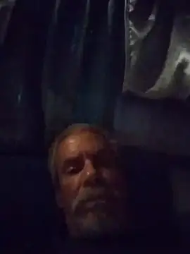 Snapshot of Biknight chatting on April 7, 2026, 11:01 am Biknight online show from April 7, 2026, 11:01 am