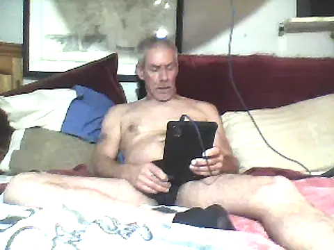 Snapshot of Biknight chatting on March 9, 2025, 7:59 pm Biknight online show from March 9, 2025, 7:59 pm