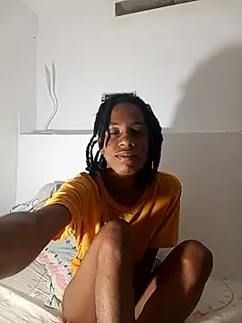 Snapshot of africa_deluxe chatting on October 16, 2025, 10:56 am africa deluxe online show from October 16, 2025, 10:56 am