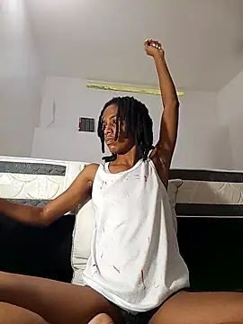 Snapshot of africa_deluxe chatting on October 7, 2025, 4:30 pm africa deluxe online show from October 7, 2025, 4:30 pm