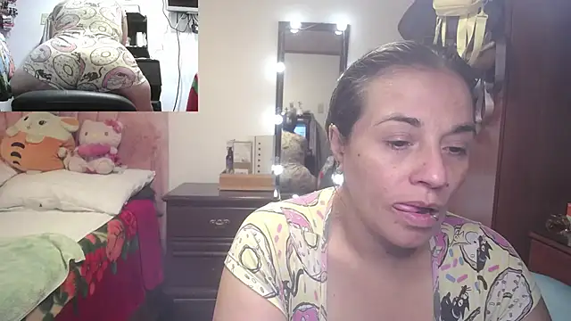 Snapshot of zoe_hotxxx chatting on May 16, 2026, 2:27 pm zoe hotxxx online show from May 16, 2026, 2:27 pm