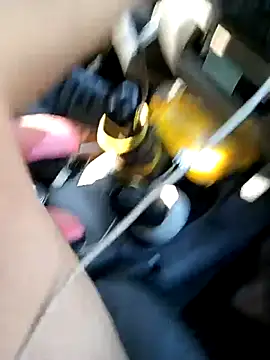 Snapshot of ExoticCarpark chatting on November 18, 2025, 7:55 am ExoticCarpark online show from November 18, 2025, 7:55 am