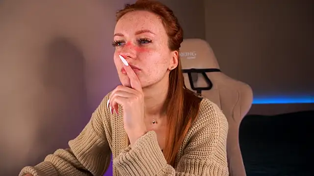 Snapshot of Liuba_Fox chatting on March 13, 2025, 8:00 pm Liuba Fox online show from March 13, 2025, 8:00 pm