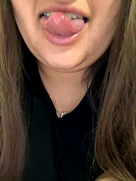 Snapshot of Jane_BBW chatting on October 29, 2025, 3:22 pm Jane BBW online show from October 29, 2025, 3:22 pm