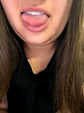 Snapshot of Jane_BBW chatting on November 4, 2025, 3:10 am Jane BBW online show from November 4, 2025, 3:10 am