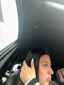 Snapshot of Sofhi_corolinne31 chatting on September 28, 2025, 7:21 pm Sofhi corolinne31 online show from September 28, 2025, 7:21 pm