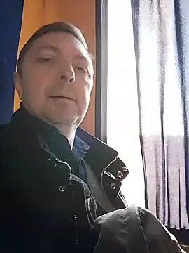 Snapshot of Pokaz2020 chatting on March 9, 2025, 7:45 am Pokaz2020 online show from March 9, 2025, 7:45 am