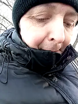 Snapshot of Pokaz2020 chatting on February 12, 2025, 1:27 pm Pokaz2020 online show from February 12, 2025, 1:27 pm