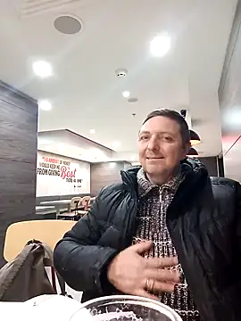 Snapshot of Pokaz2020 chatting on February 10, 2025, 8:42 pm Pokaz2020 online show from February 10, 2025, 8:42 pm