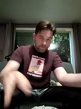 Snapshot of tom_sauwer chatting on September 19, 2025, 9:41 pm tom sauwer online show from September 19, 2025, 9:41 pm