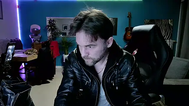 Snapshot of tom_sauwer chatting on December 11, 2024, 8:39 pm tom sauwer online show from December 11, 2024, 8:39 pm