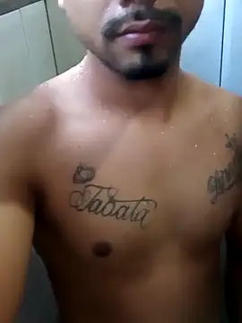 Snapshot of garoto1997 chatting on November 20, 2025, 7:14 pm garoto1997 online show from November 20, 2025, 7:14 pm