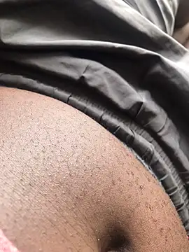 Snapshot of sbusiso1 chatting on February 1, 2026, 8:12 am sbusiso1 online show from February 1, 2026, 8:12 am