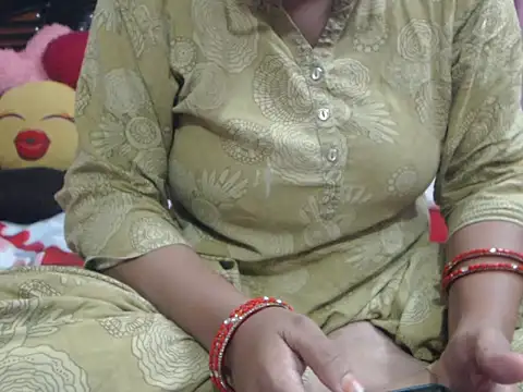 prettyindiandoll online show from May 5, 2026, 3:42 am